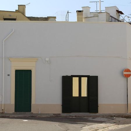 Villa Marinella Campi Salentina Esterno foto